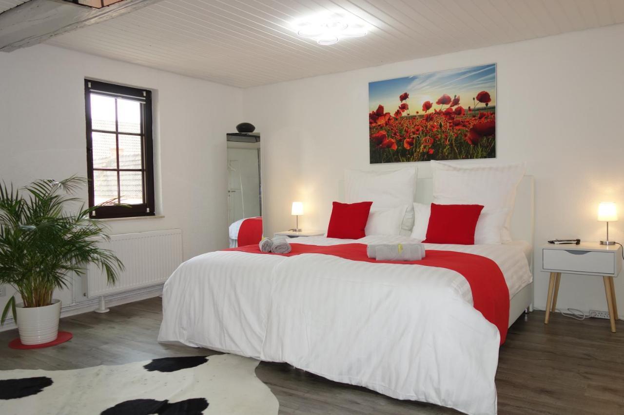 Happy-Homes Red - Up To 5 - Kueche - W-Lan - Netflix - Honig - Terrasse Альтенштадт Экстерьер фото